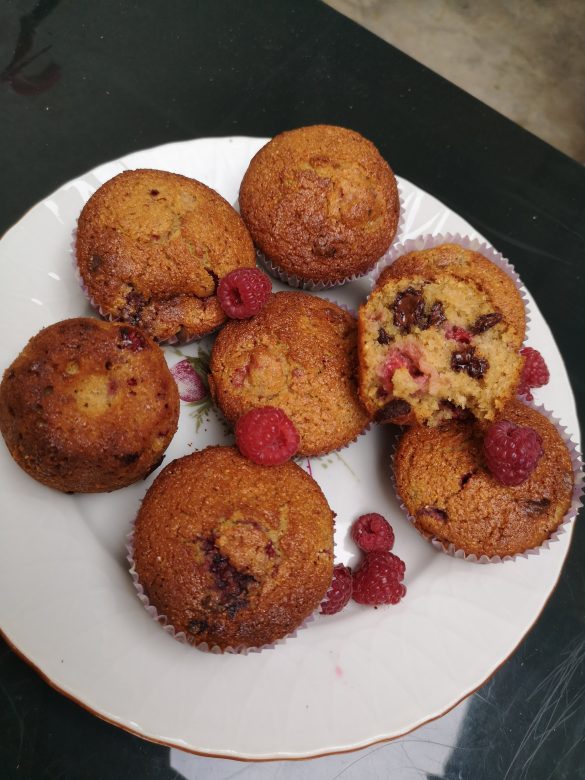Пълнозърнести мъфини с малини без захар