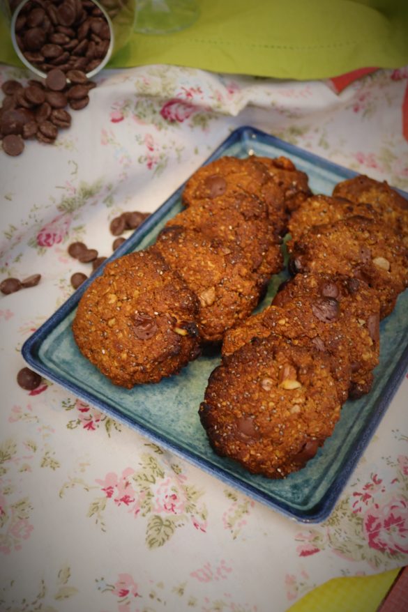 Овесени бисквити с шоколад