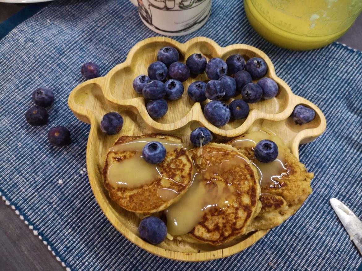 Ябълкови палачинки пълнозърнеста безглутенова закуска