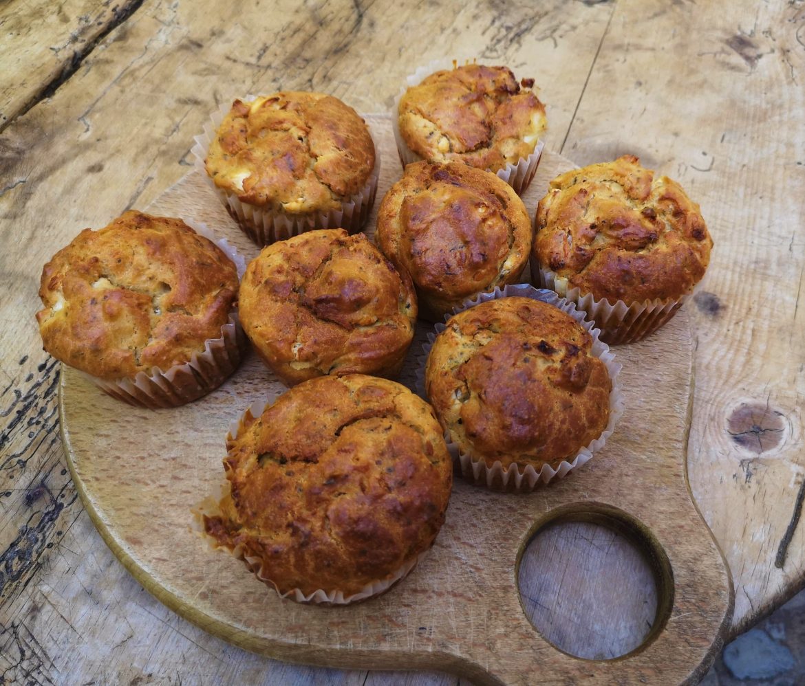 Солени билкови мъфини