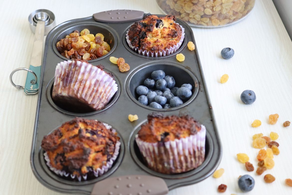 Мъфини с боровинки КокоБо – здравословен десерт без лактоза, без захар, без глутен