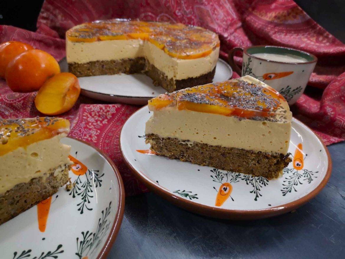 Парфе торта с моркови и райски ябълки