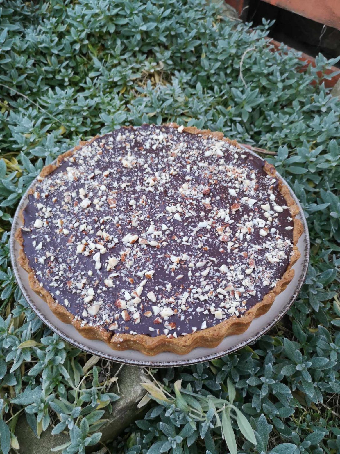 Шоколадов тарт с шоколад безглутенов десерт с нерафинирана захар