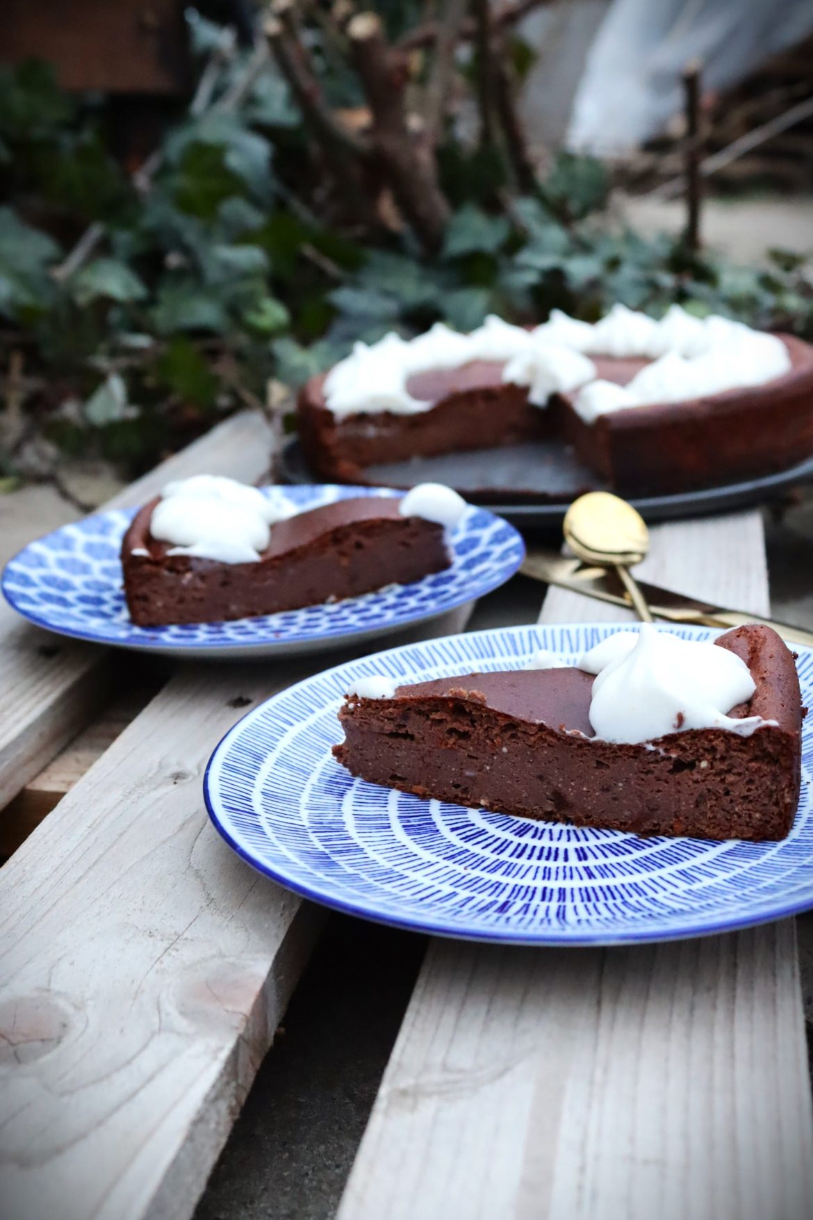 Бананово брауни с кестени и шоколад