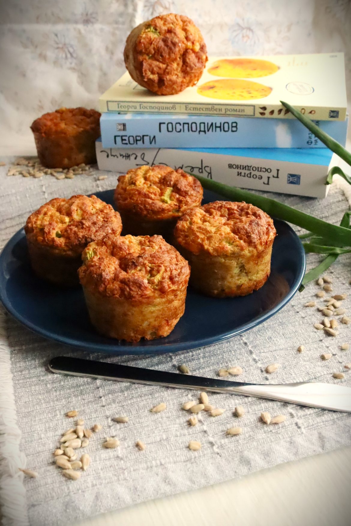 Безглутенови мъфини със селъри и костен бульон