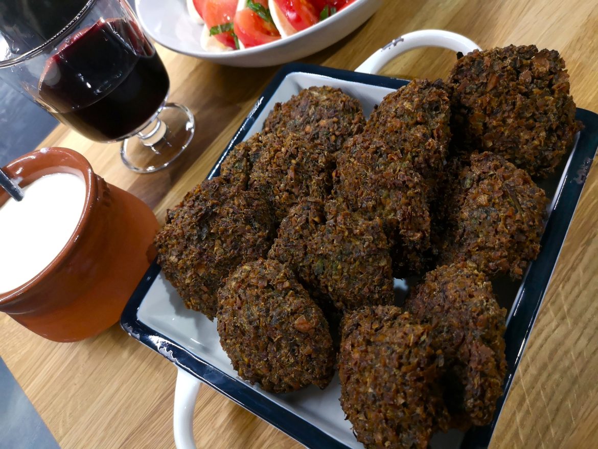 веган фалафели с тахан