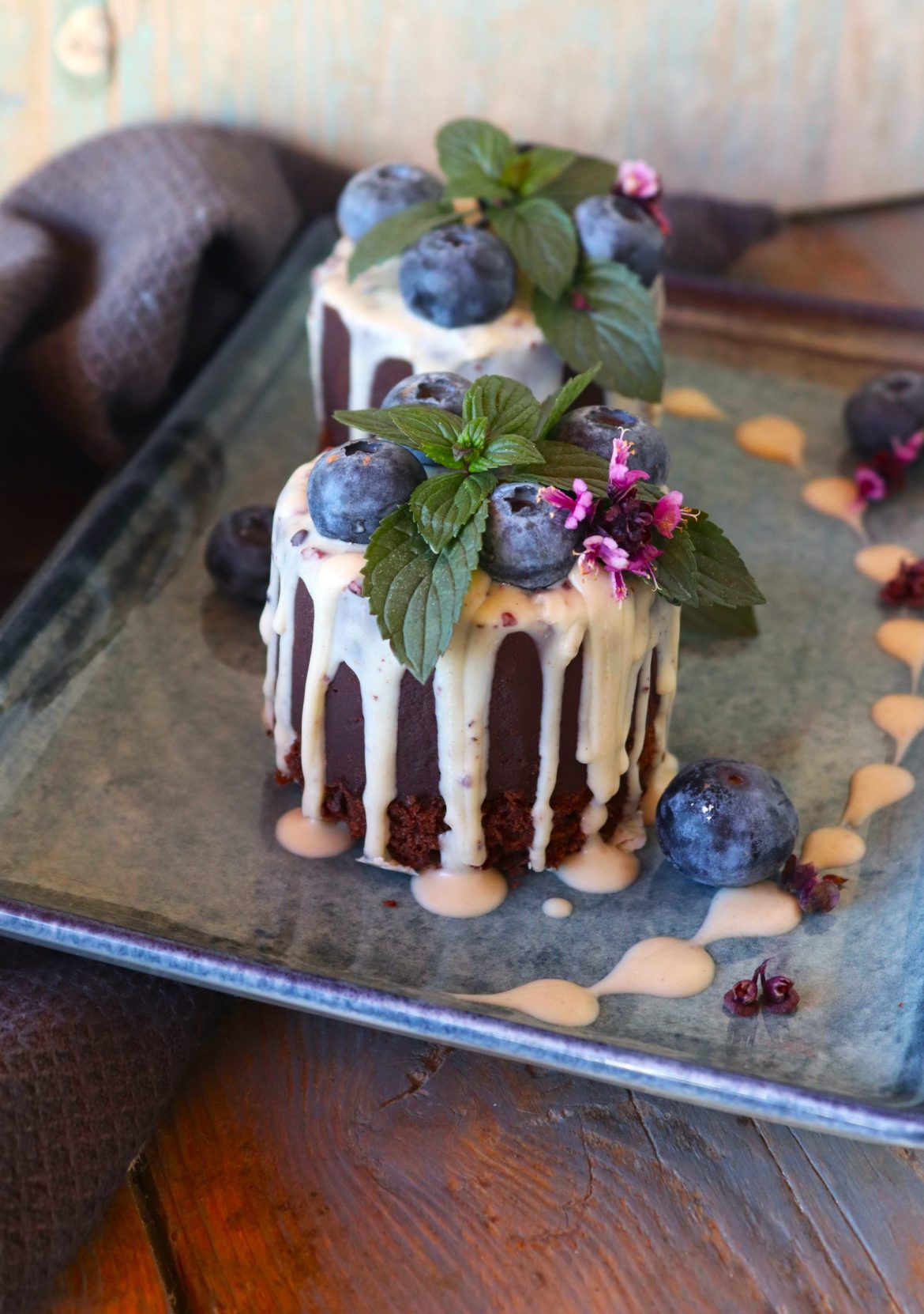 Веган торта с фурми без захар и глутен