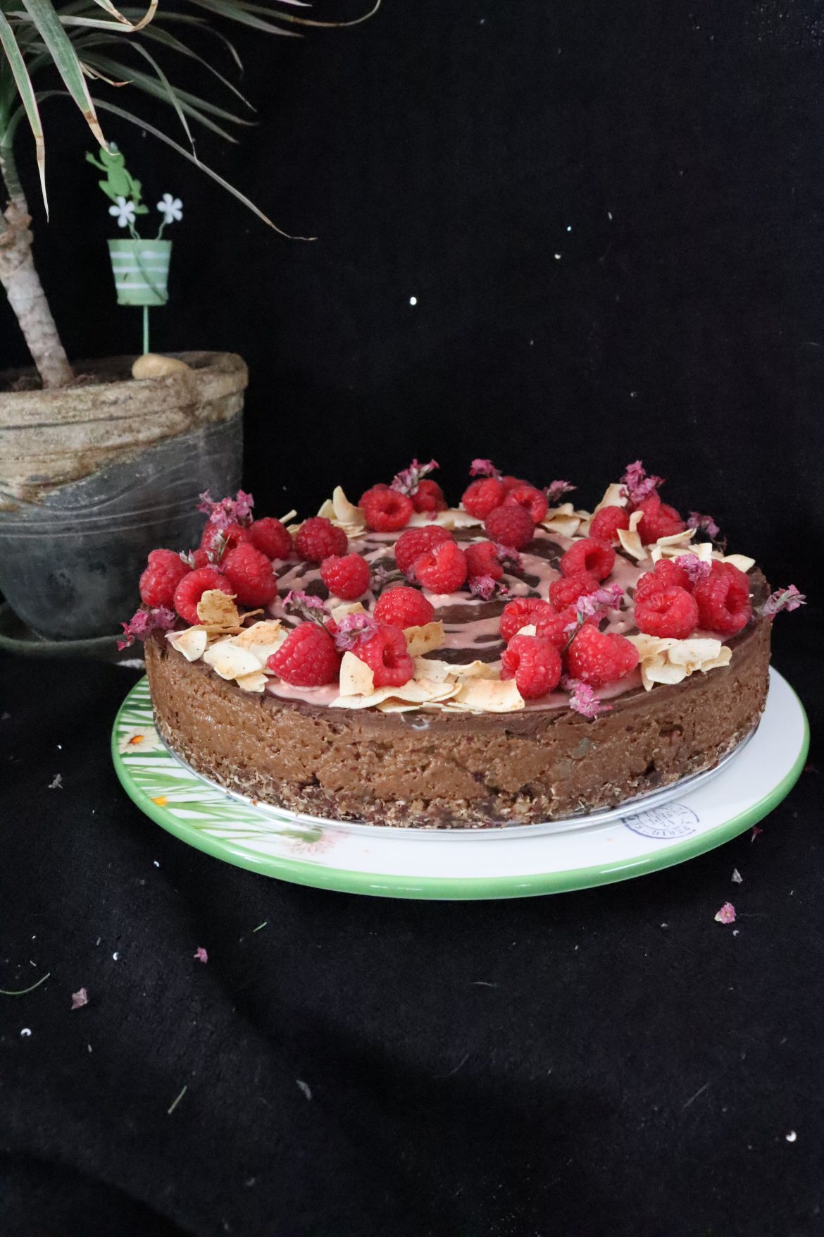 Веган безглутенова торта с макадамия