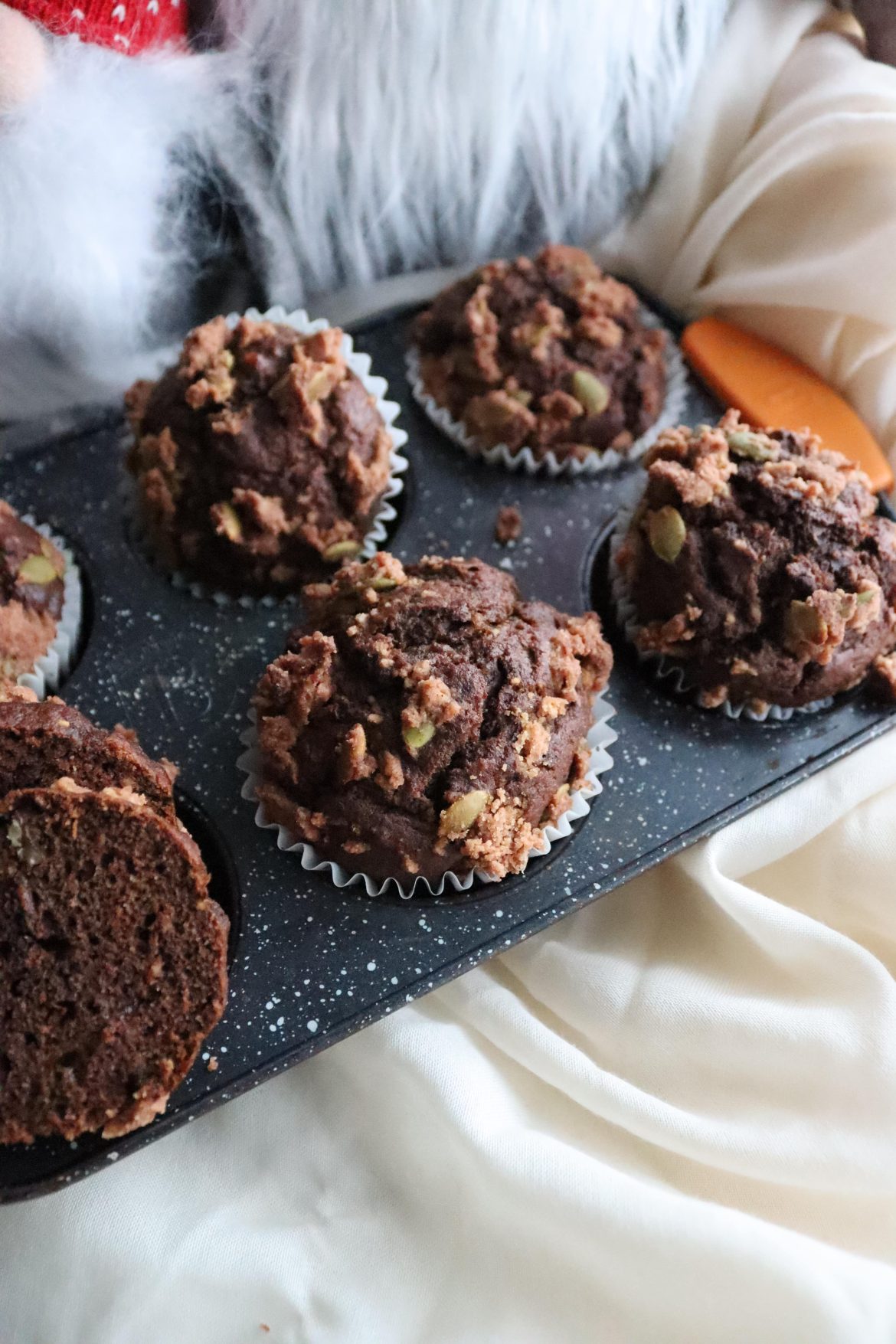 Шоколадови мъфини с тиква без захар и лактоза