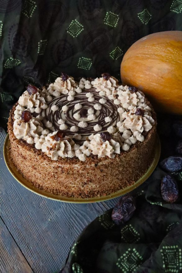 Торта с фурми по Зоната без захар и без глутен