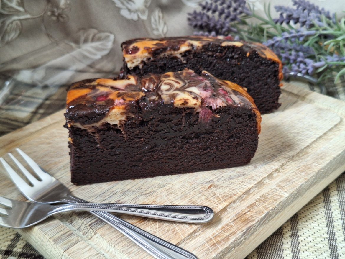 Брауни чийзкейк с череши