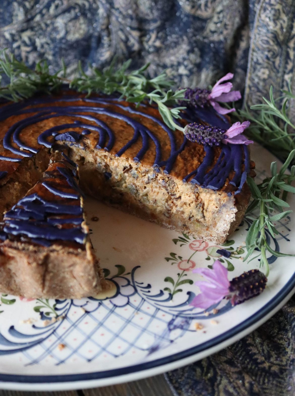 пай с ревен и яйчен крем