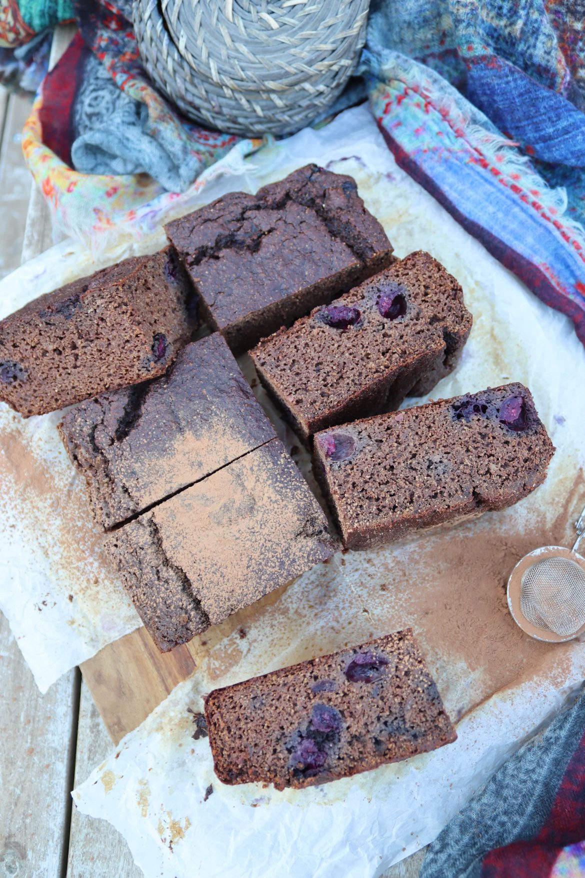 бадемов сладкиш с дюли