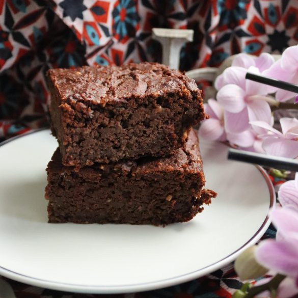 Брауни с боб мунг по Зоната без захар, без глутен и без брашно