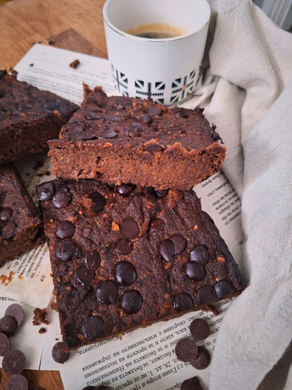 Веган брауни с 6 съставки без захар и без глутен